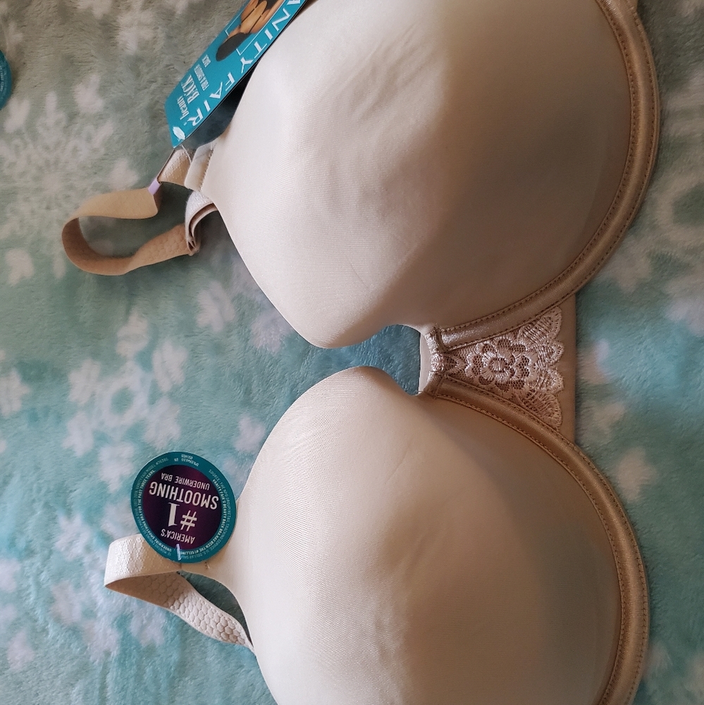 VANITY FAIR BRA